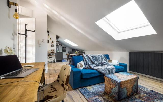 Lu's House - Cozy and Stylish Apartment with patio