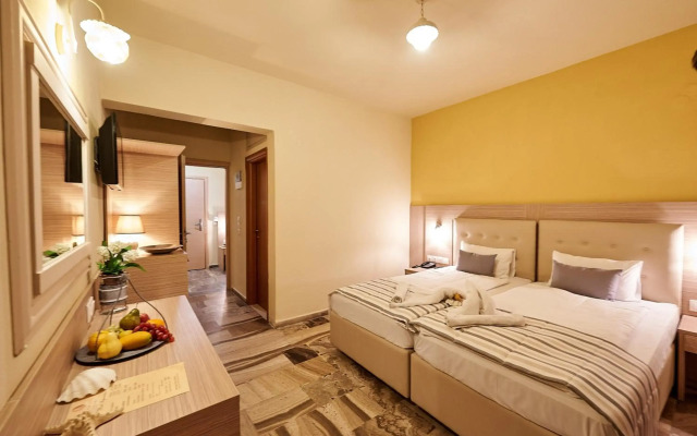 Thalia deco City & Beach Hotel