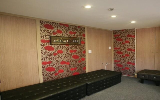Shinhwa Premium Guesthouse