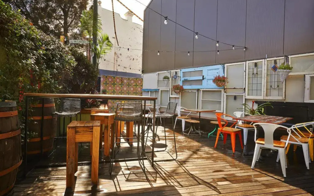 Annandale Hotel