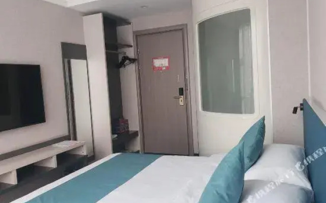 H Hotel (Xuchang Liuyi Road Times Square Boutique)