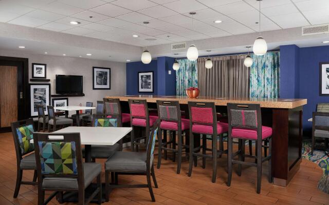 Hampton Inn Niagara Falls