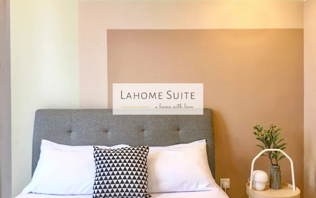 The Robertson KL By Lahome Suite