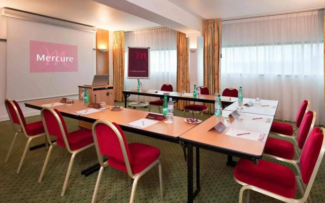 Mercure Paris Orly Tech Airport