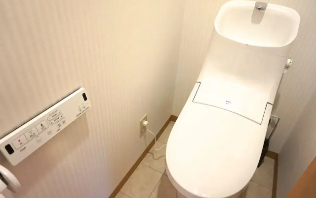 Hostel Rakutsuki