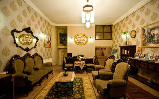 Noahs Ark Hotel