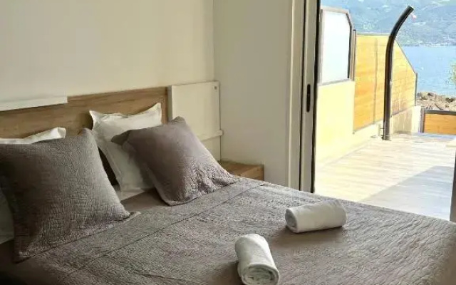 PIEDS DANS L'EAU, TIUCCIA, appartement 2-4 pers