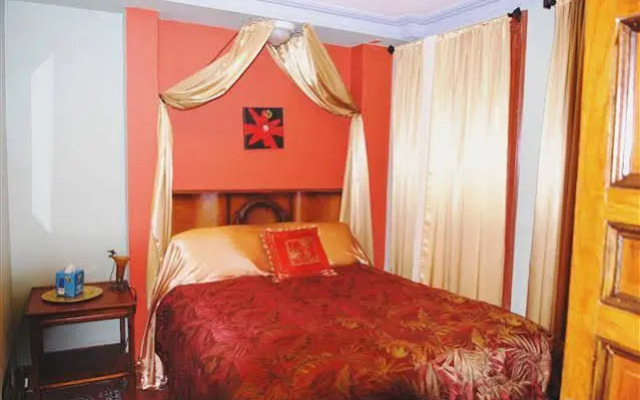 Missing Lantern Resident Suites