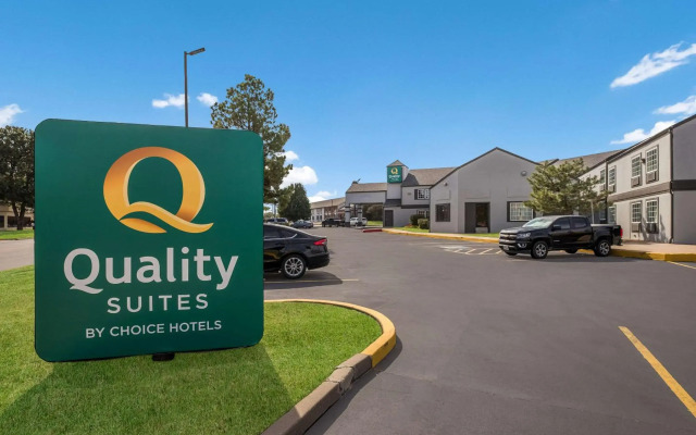 Quality Suites I-44