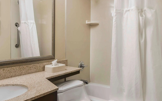 Comfort Inn - Pocono Mountains