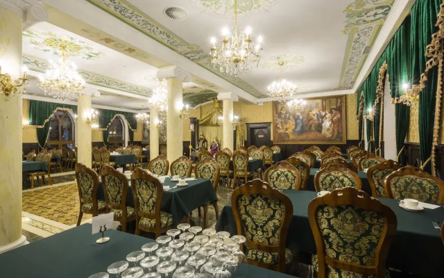 SPA Hotel Zámek Lužec