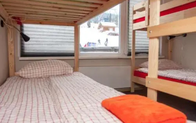 Gnezdo Hostel
