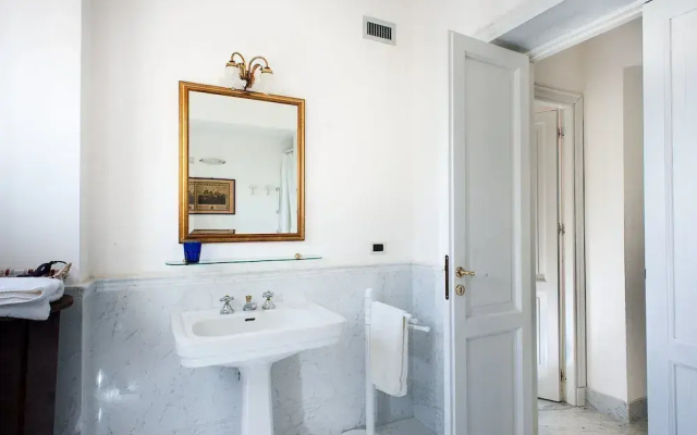 Villa in Paceco With Pool and Countryside Views