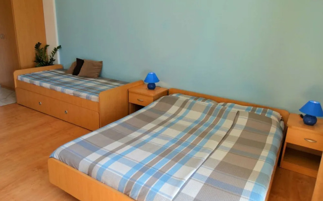 Warm and Welcoming Apartments With Sea View