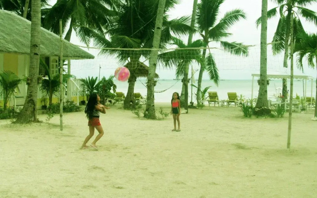 White Beach Bungalows