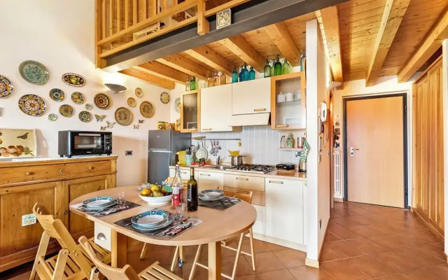 Grotten Loft with lake view and pool
