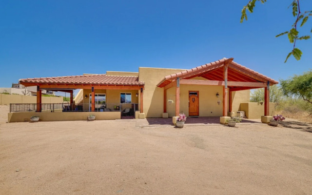 Peaceful Scottsdale Home w/ Patio & Mountain Views
