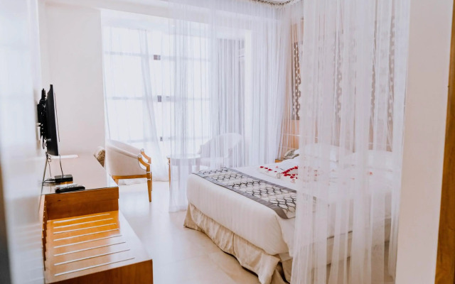 Saab Royale Hotel