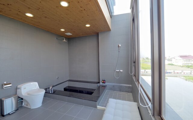 Sakura Bed and Breakfast