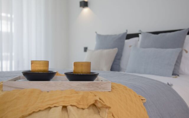 Liiiving in Gaia - Beach Seaside Apartment