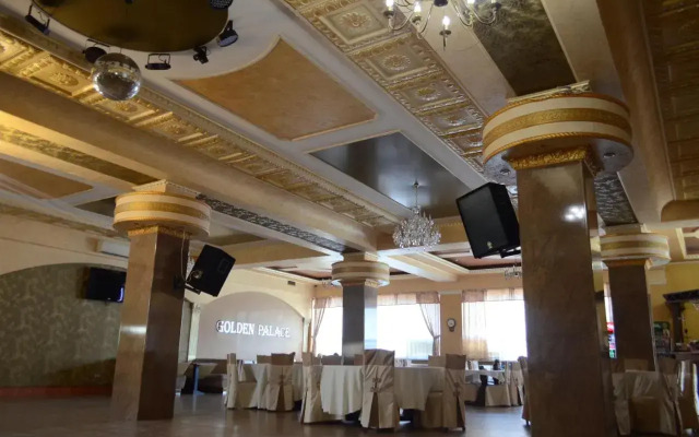 Golden Palace
