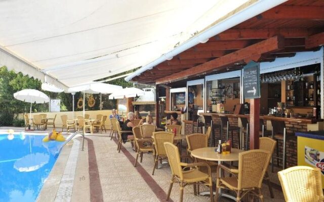 Philippos Apartments