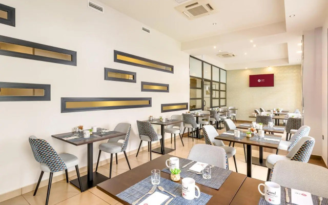 Exe Málaga Museos Hotel