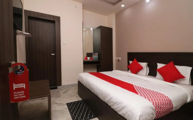 Hotel Royal Palace By OYO Rooms