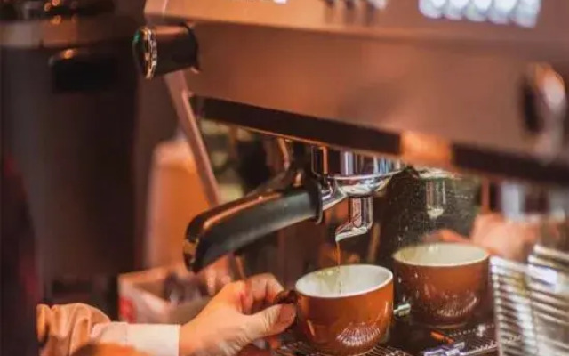 James Joyce Coffetel Hotel (Beijing Jianguomen Subway Station Beijing Railway Station)