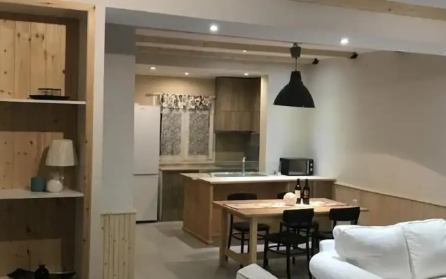 Stathis Home