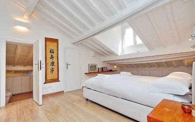 Pantheon Charming Attic
