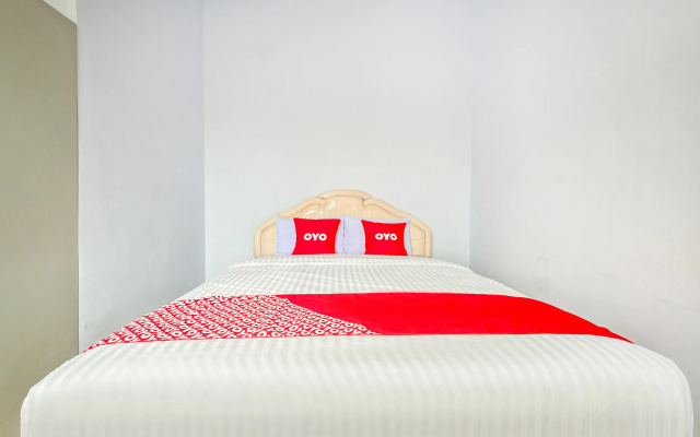 OYO 1906 Zhafira Guest House Syariah