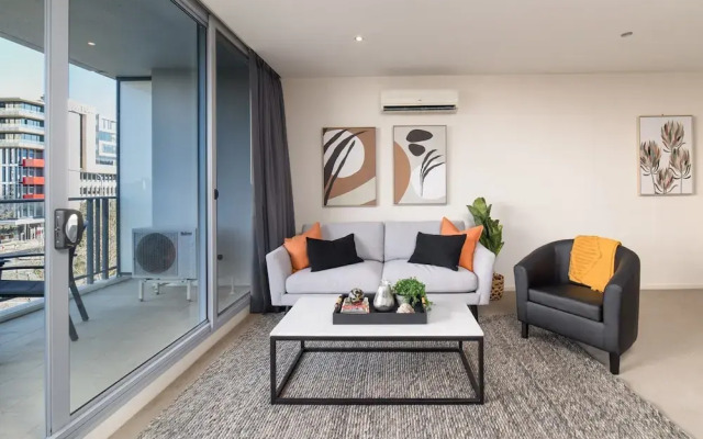 Central 1-bed With Parking, BBQ