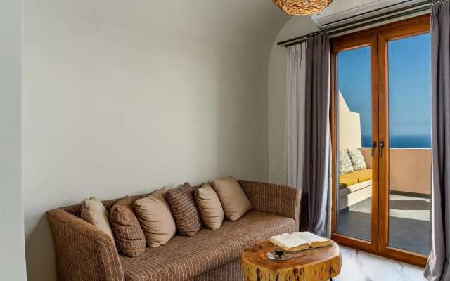 Perla Nera Suites