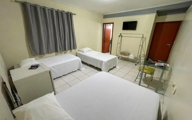 Canada Hotel