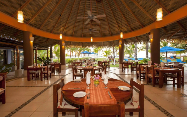 Bahia del Sol Beach Front Boutique Hotel