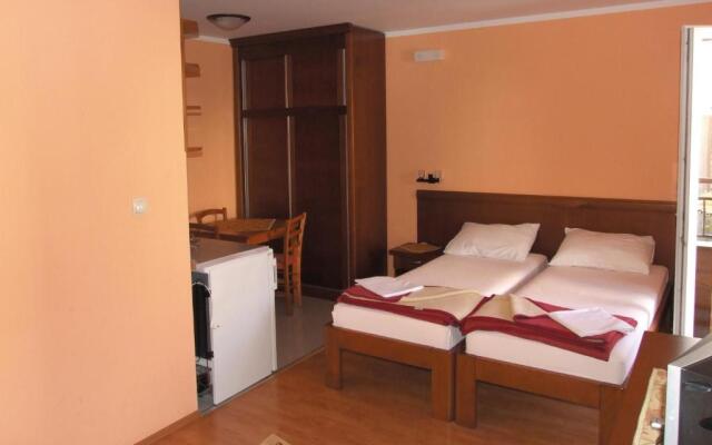 Apartments Oaza 1