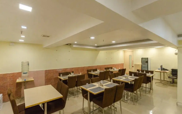 FabHotel Pearl T Nagar