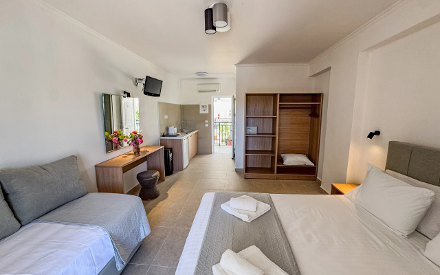 Athina Apartments