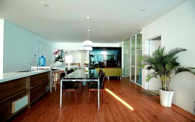SunEx Luxury Apartment