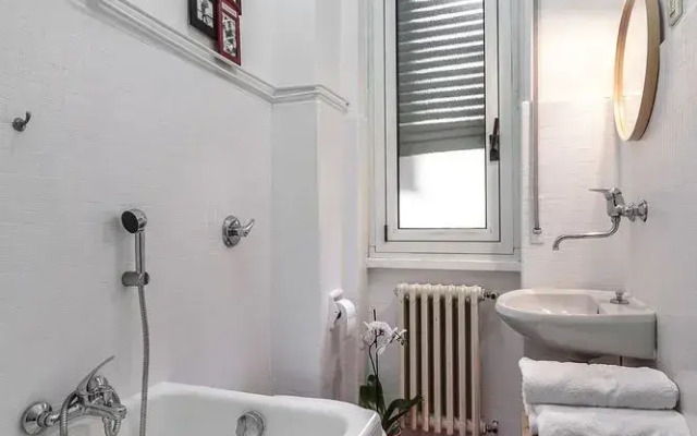 Design District Apartment