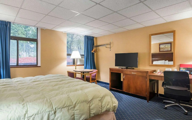 Econo Lodge Manchester