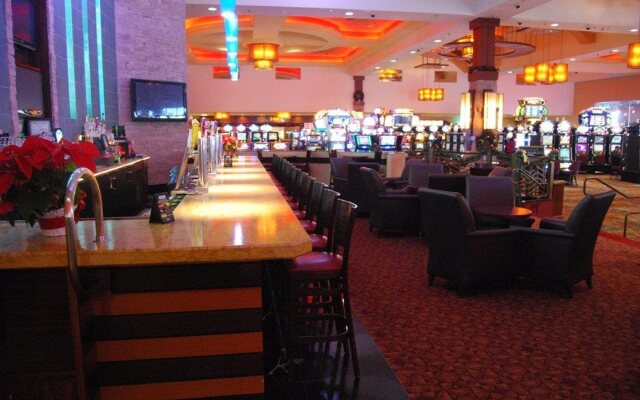 Santa Claran Hotel Casino