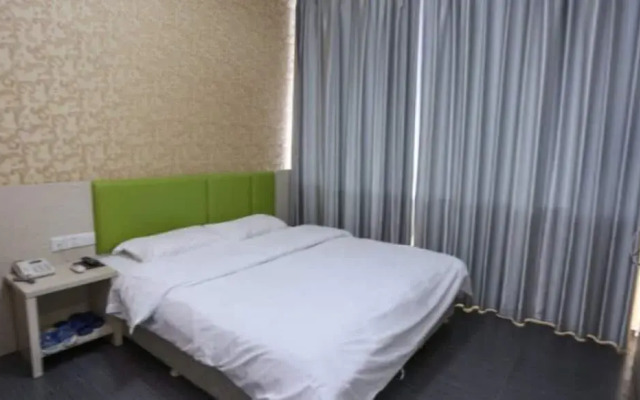 Guangzhou Baiyi Hotel Xingang Road