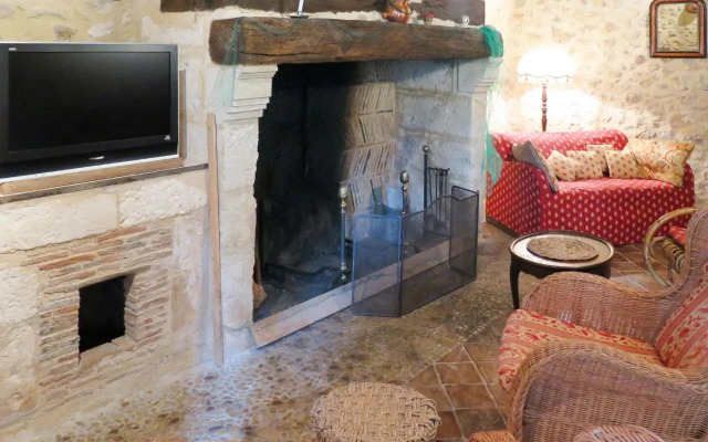 Holiday Home La Borie - SJE100