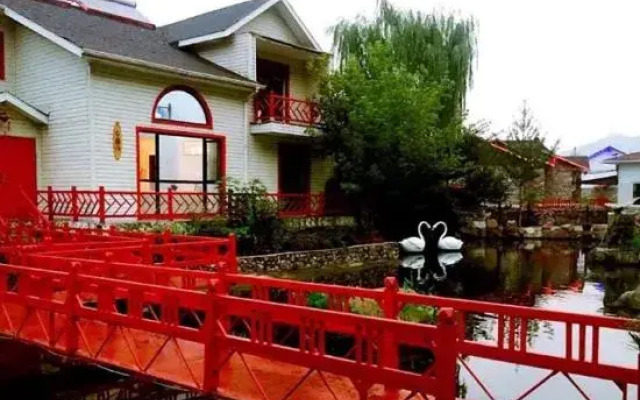 Northern Zhouzhuang Resort