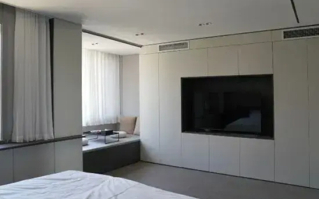Maple Seaview Holiday Homestay (Qingdao May Fourth Square Yan'erdaoshan Park)