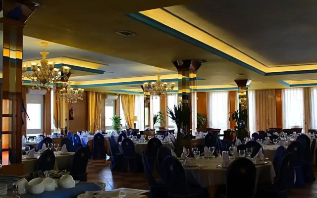 Hotel Sierra Oriente