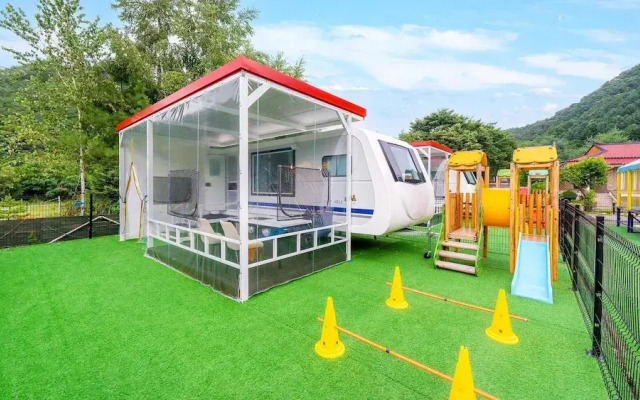 Pocheon Hanadulset pet Caravan