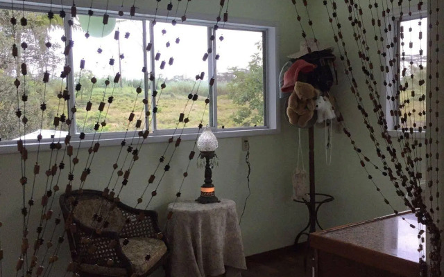 Lava Tree Tropic Inn